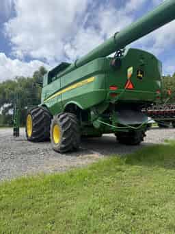 2021 John Deere S780 Image