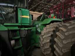 2002 John Deere 9520 Image