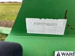 2011 Frontier SP2272 Image