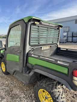 2019 John Deere XUV 835R Image