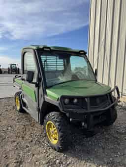 2019 John Deere XUV 835R Image