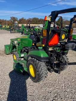 2013 John Deere 1025R Image