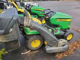 2011 John Deere X320 Image