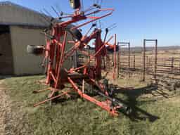 2017 Kuhn GF7802THA Image