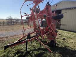 2017 Kuhn GF7802THA Image
