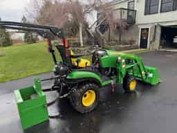 2018 John Deere 1025R Image