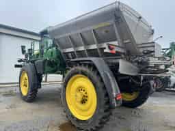 2022 John Deere 600R Image