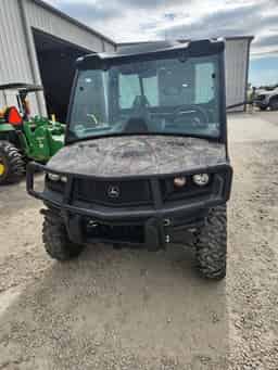 2022 John Deere XUV 835M Image