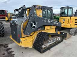 2022 John Deere 333G Image