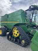 2024 John Deere S780 Image