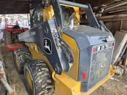 2021 John Deere 332G Image