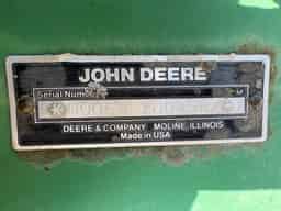 1991 John Deere 630 Image
