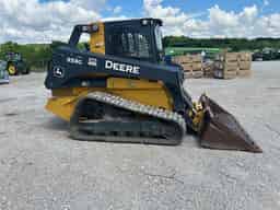 2019 John Deere 333G Image