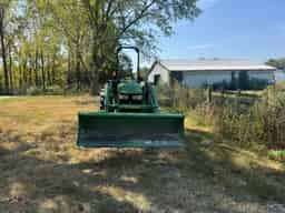 2019 John Deere 4052M Image