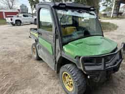 2022 John Deere XUV 835M Image