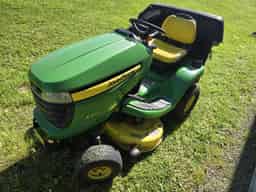2008 John Deere X300 Image