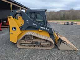 2017 John Deere 317G Image