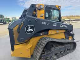 2025 John Deere 333 P Image