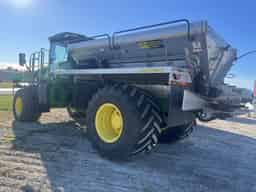 2022 John Deere 800R Image