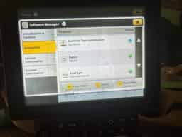 2015 John Deere 8245R Image