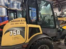 2018 Gehl AL700 Image