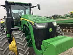 2024 John Deere 8R 340 Image