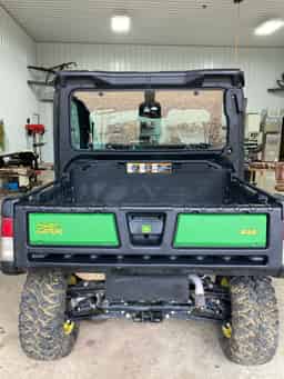 2022 John Deere XUV 835M Image