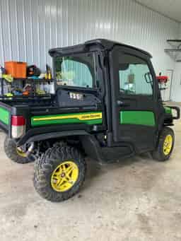 2022 John Deere XUV 835M Image