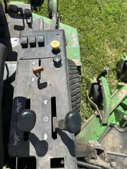 2013 John Deere 1600 Image