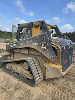 2023 John Deere 333G Image