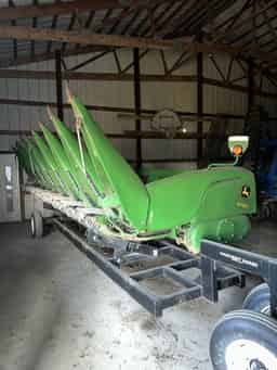 2014 John Deere 608C Image