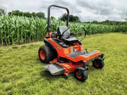 2009 Kubota ZG327 Image