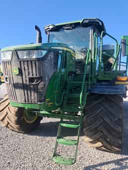 2023 John Deere 800R Image