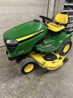 2015 John Deere X320 Image