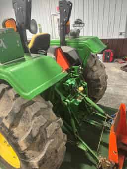 2013 John Deere 5055E Image