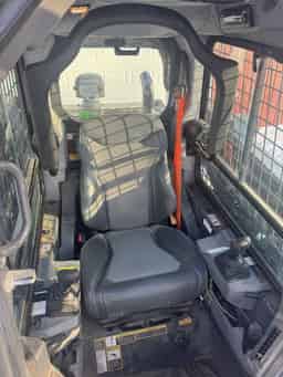 2024 John Deere 335 P Image