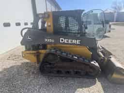 2019 John Deere 325G Image