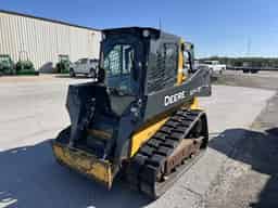 2019 John Deere 325G Image