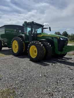 2024 John Deere 8R 340 Image