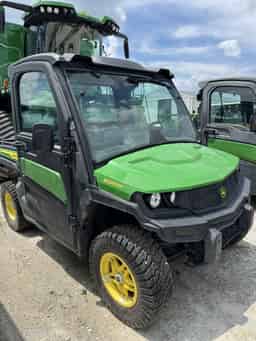 2024 John Deere XUV 835M Image