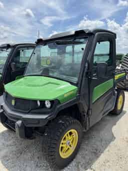 2024 John Deere XUV 835M Image