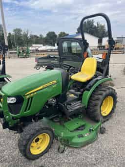 2014 John Deere 2025R Image