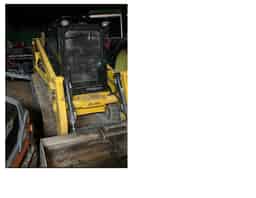 2023 Gehl RT215 Image