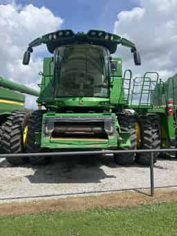 2024 John Deere S780 Image