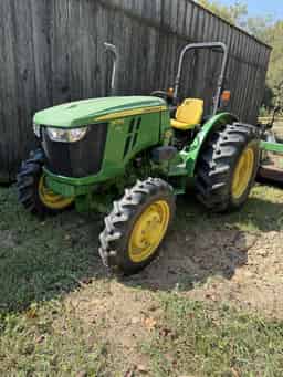 2017 John Deere 5075E Image