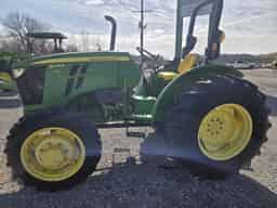 2017 John Deere 5075E Image