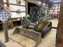 2023 John Deere 325G Image