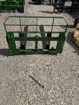 Titan PALLET FORKS Image