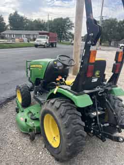 2014 John Deere 2025R Image