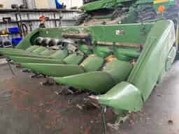 2010 John Deere 608C Image